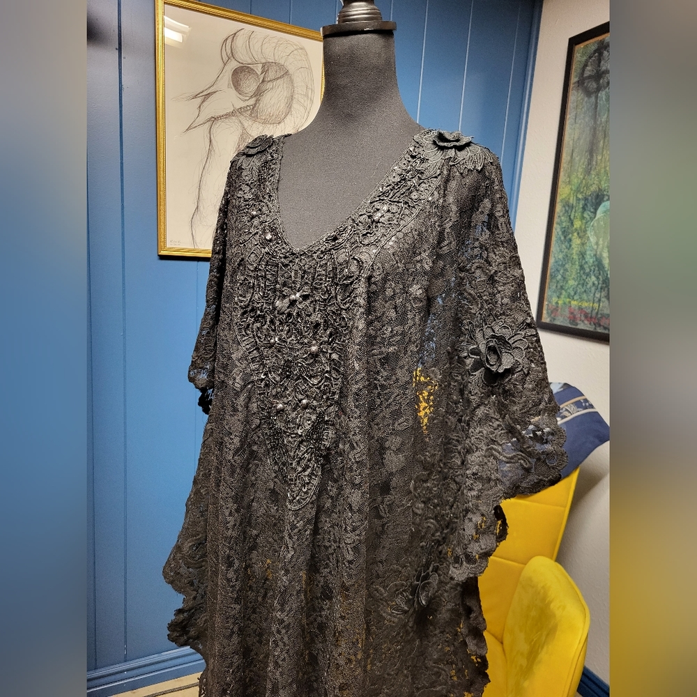 Beatnik Philosophy Lace & Bead Kaftan - Picture 3 of 11